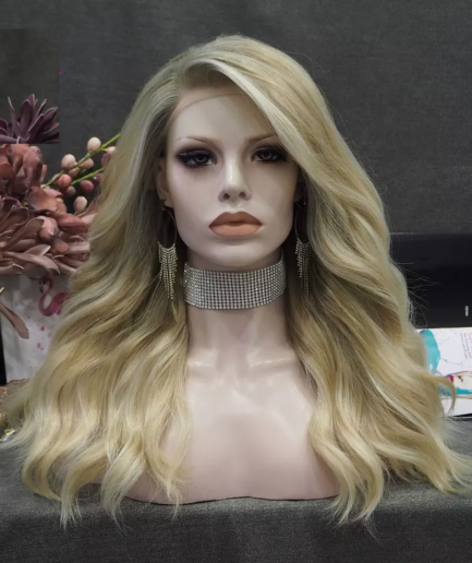 Perruque Synthétique Premium Luxe (S.P Luxe) Curly Lowlight 20 Pouces